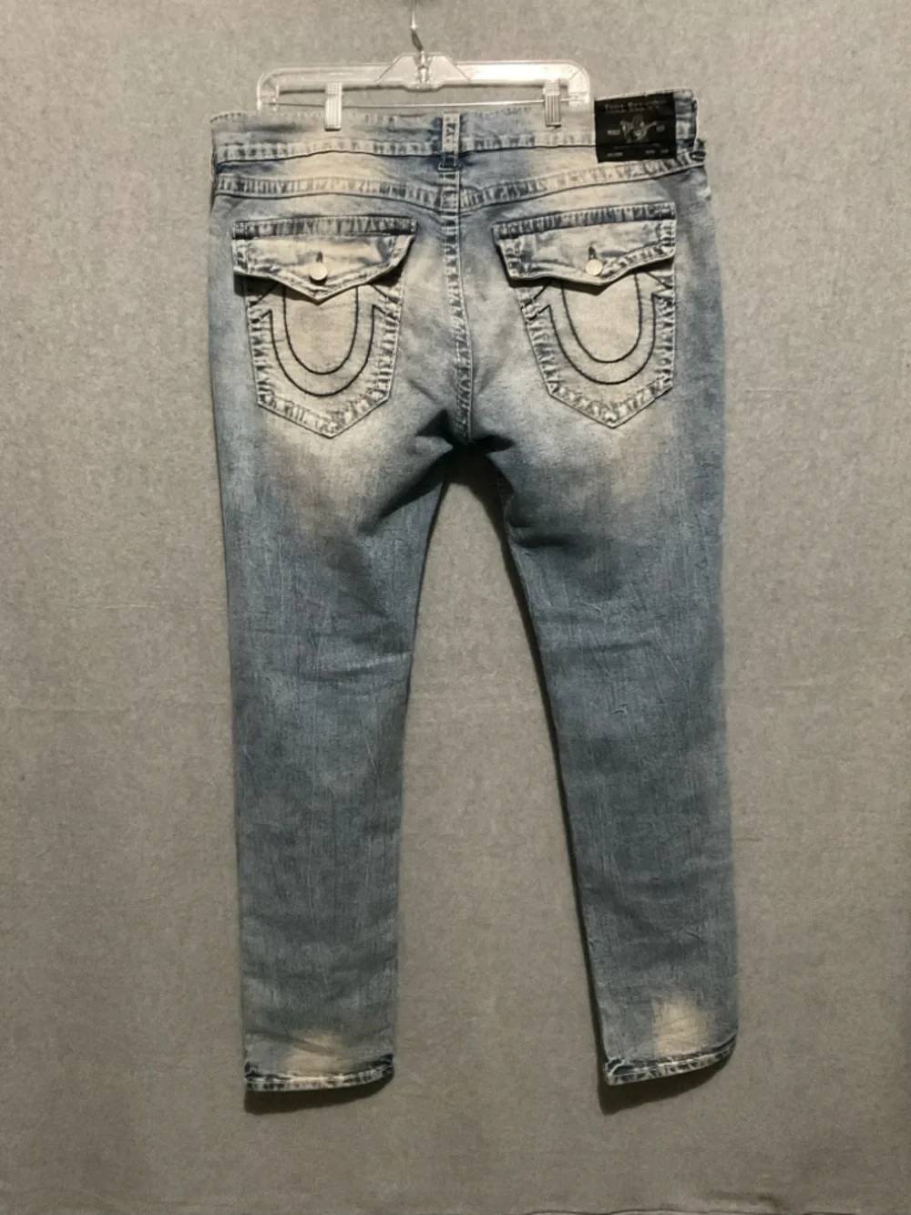 True Religion Rocco Relaxed Skinny Jeans in Light Blue Sz 40